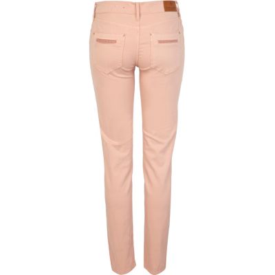 Cosmetic pink skinny jeans