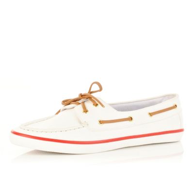 White lace up boat shoes