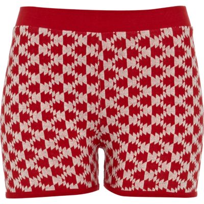 red print jacquard shorts