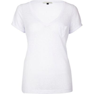 white v neck t-shirt