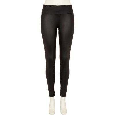 Black wet look leggings