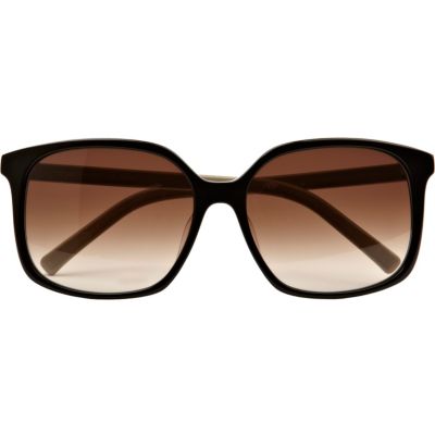 Black fendi logo sunglasses