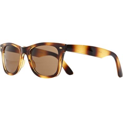 brown retro sunglasses
