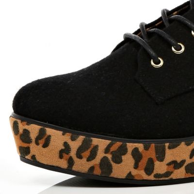 Black leopard print flatform shoes