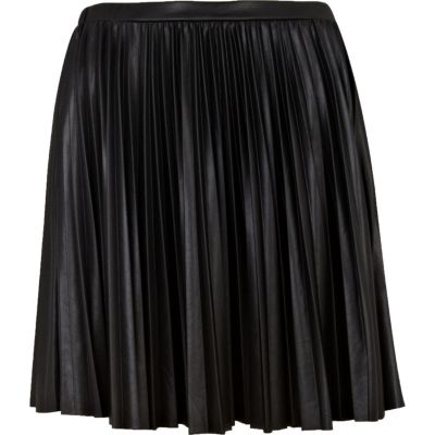 Black pleated skater skirt