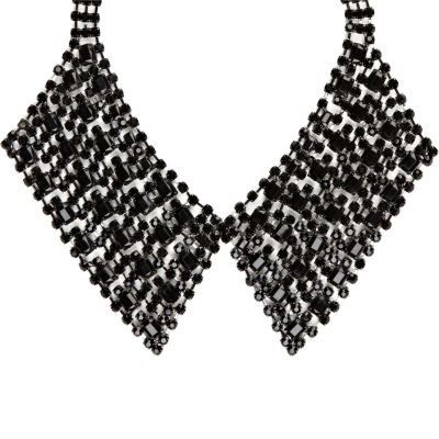 Black diamante pointed collar necklace