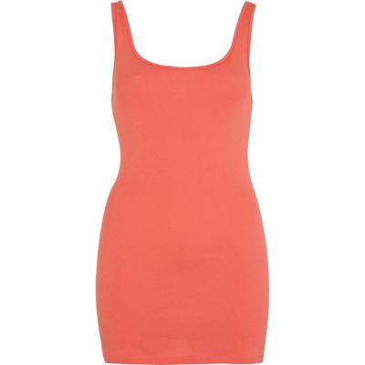 Dark coral scoop neck vest