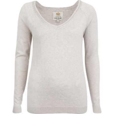 Grey v neck fine knit jumper