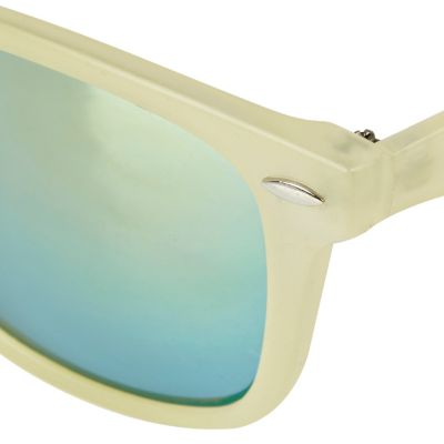 Cream retro sunglasses