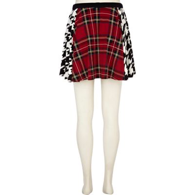 Red tartan and dogtooth print skater skirt