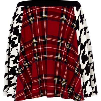 Red tartan and dogtooth print skater skirt