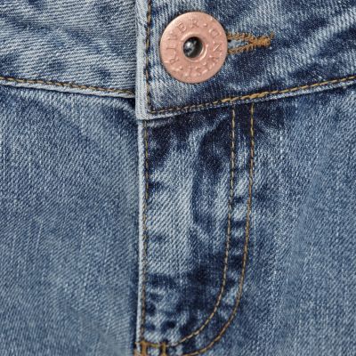 Light wash ripped Cassie boyfriend jeans