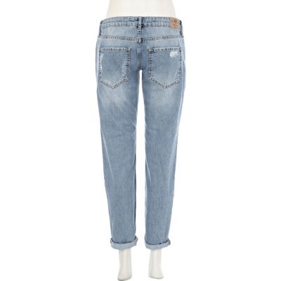Light wash ripped Cassie boyfriend jeans