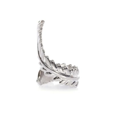 Silver tone twisted leaf ring