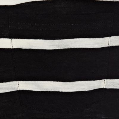 Black stripe boxy t-shirt
