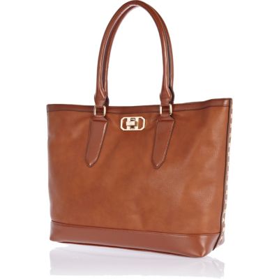 Brown stud side oversized tote bag 