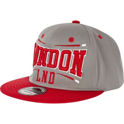 Grey and red London print trucker hat