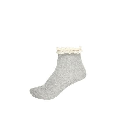 Grey lace frill ankle socks