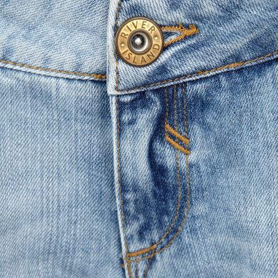 Light wash distressed Cassie boyfriend jeans