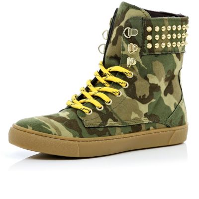 Khaki camo print studded high tops