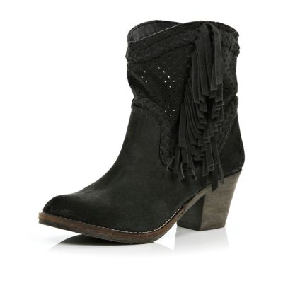 Black perforated tassel western ankle boots