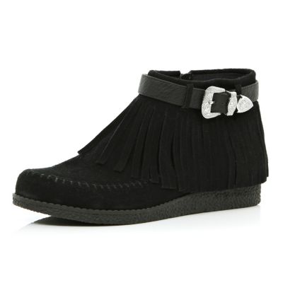 Black moccasin fringe ankle boots