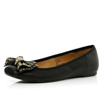 Black metal rivet bow ballet pumps