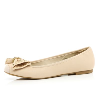Pink metal rivet bow ballet pumps