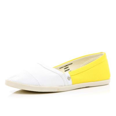 Yellow and white stud slip on pumps