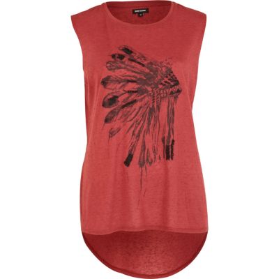 Red embellished feather head print tank top
