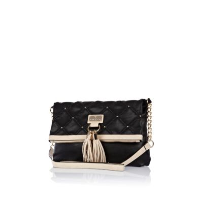 Black quilted tassel messenger bag