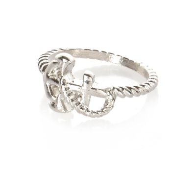Silver tone anchor ring 