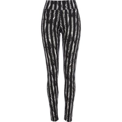 Black pattern stripe high waisted leggings