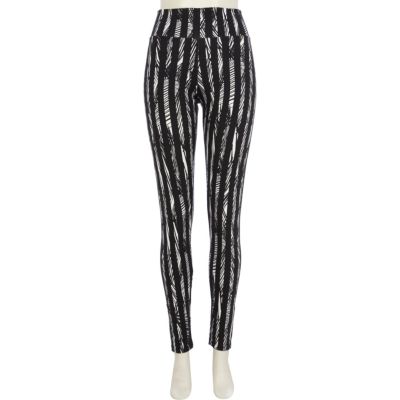 Black pattern stripe high waisted leggings