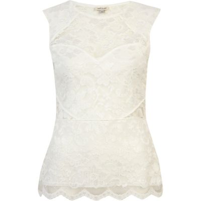 White lace scallop edge sleeveless top