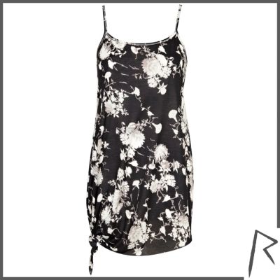 Black Rihanna floral print knotted cami top