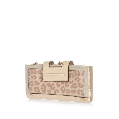 Beige leopard print fold over clip purse