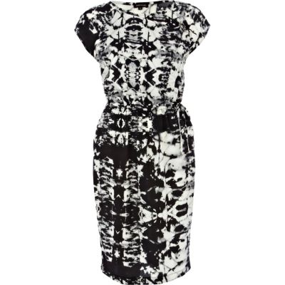 Black graphic print wrap dress