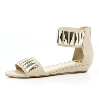White metal plate embellished sandals