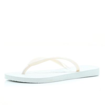 White slim Havaianas