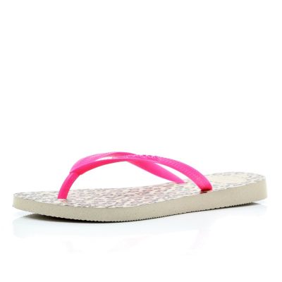 Pink leopard print Havaianas