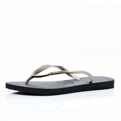 Black and gold Havaianas
