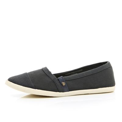 Navy stud slip on pumps