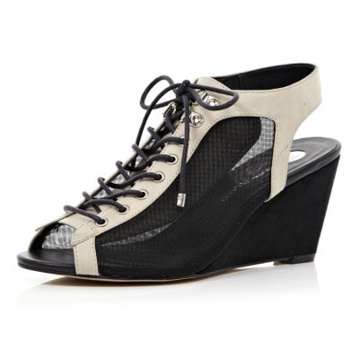 Grey mesh panel low wedges
