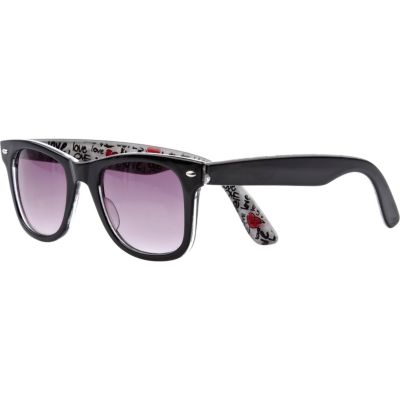 Black two tone love print retro sunglasses