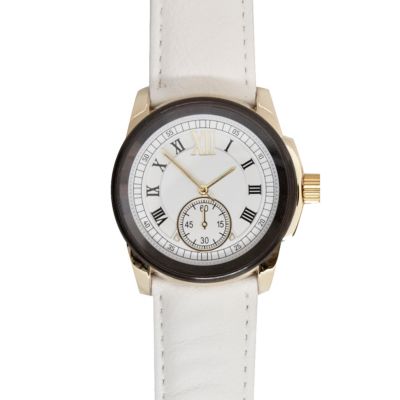 White roman numeral round watch