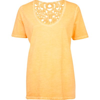 Coral washed lace insert low scoop t-shirt