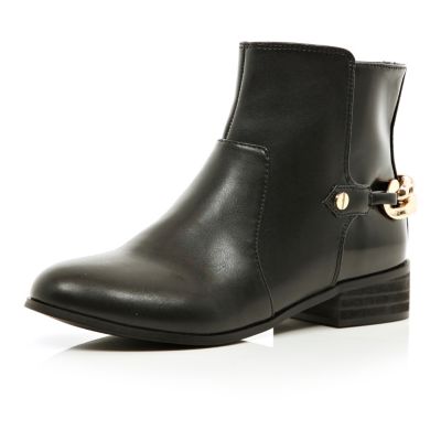 Yellow stud slip on pumps