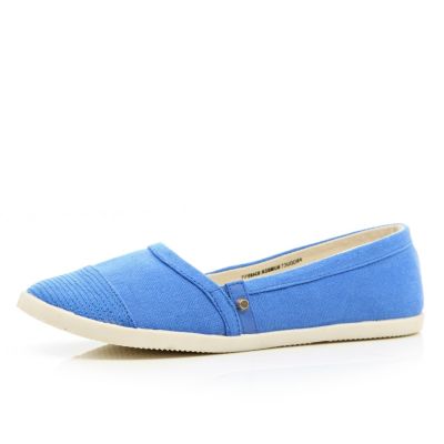 Blue stud slip on pumps