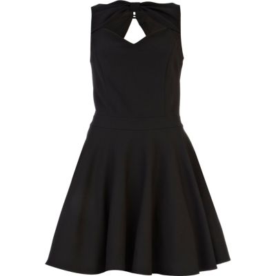 Black cut out neck sleeveless prom dress